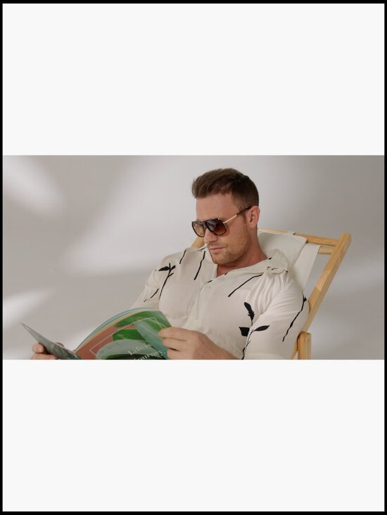 Retro Square Sunglasses with Gold Tone Metal and Polycarbonate Frame main image 7